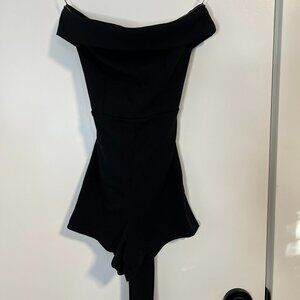 NWT: Fashion Nova Essie Tie Waist Romper- Black | Size XS